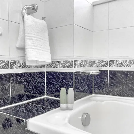 Nj Apartments: The Island Edition * Rhodes City